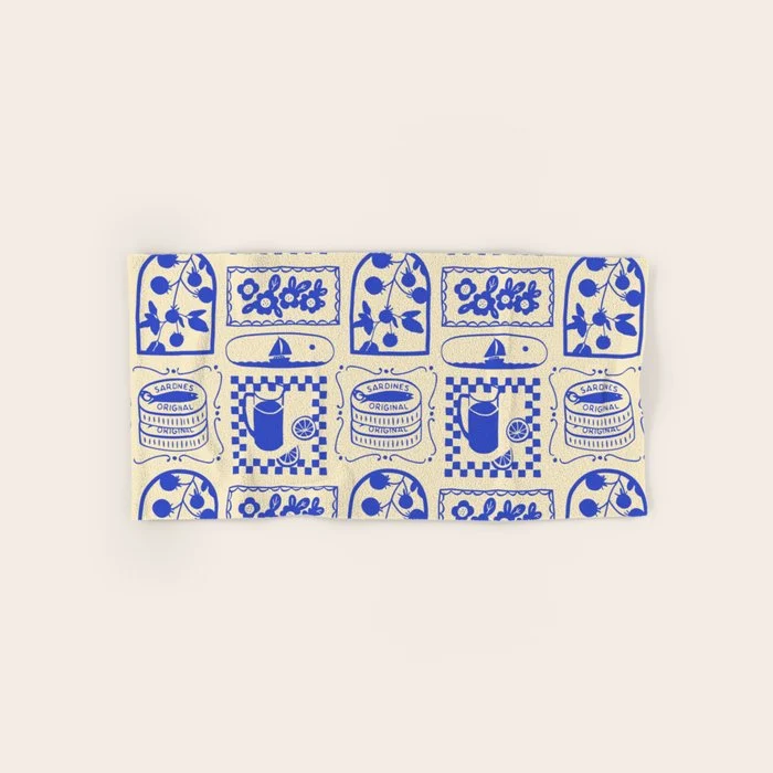 Blue summer vacation patchwork art pattern Bath Towel