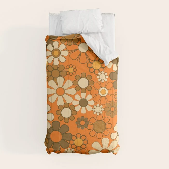 70s Retro Floral Pattern Groovy Garden Flowers in Orange and Brown Comforter