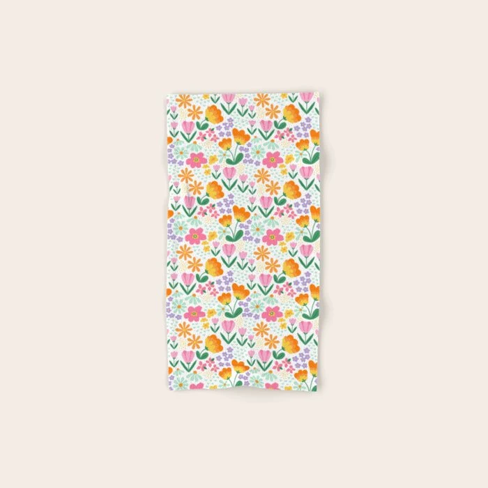 Colorful retro flower folk art pattern Bath Towel