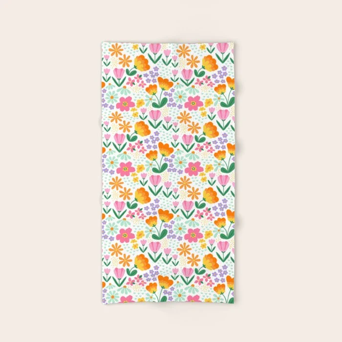 Colorful retro flower folk art pattern Bath Towel