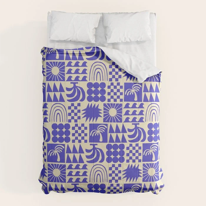 Abstract blue tropical mosaic art pattern Comforter