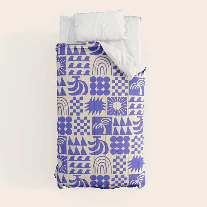 Abstract blue tropical mosaic art pattern Comforter