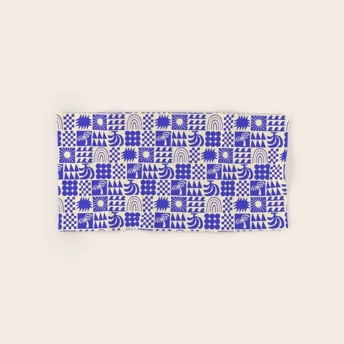 Abstract blue tropical mosaic art pattern Bath Towel