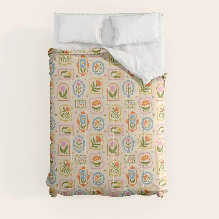 Colorful retro flower art frame art pattern Comforter