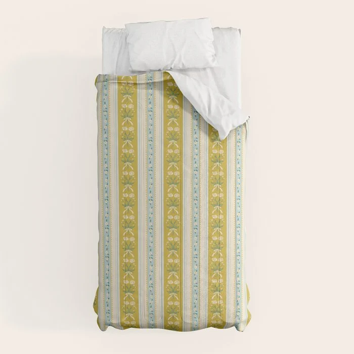 Vintage rose flower bouquet stripe art pattern Comforter