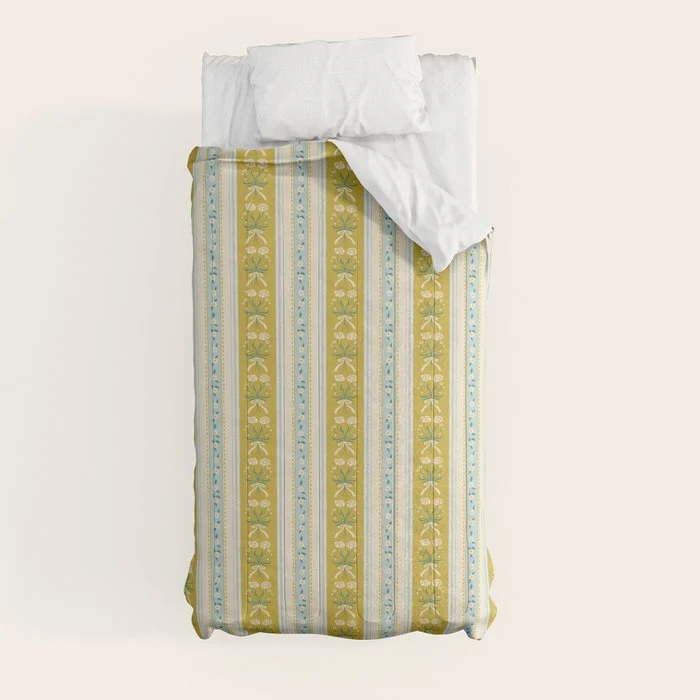 Vintage rose flower bouquet stripe art pattern Comforter