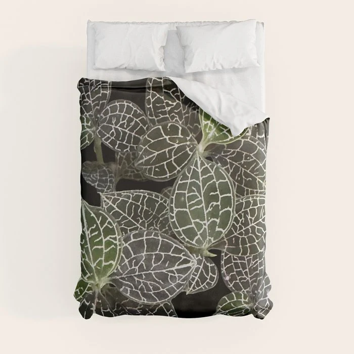 Elegant leaf skeleton foliage on black Duvet Cover