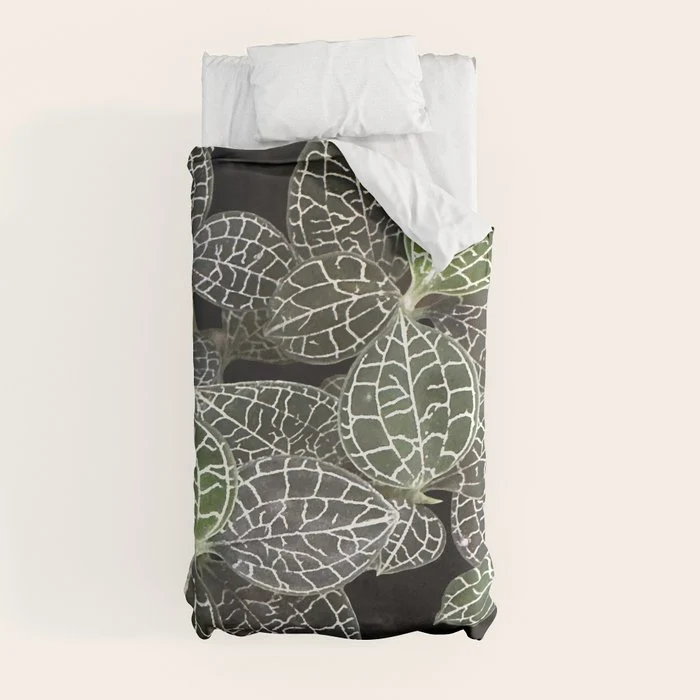 Elegant leaf skeleton foliage on black Duvet Cover