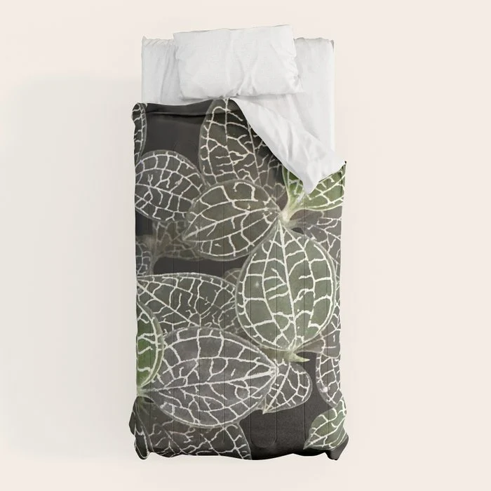 Elegant leaf skeleton foliage on black Comforter