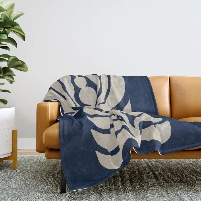 Night Bloom - Blue Throw Blanket